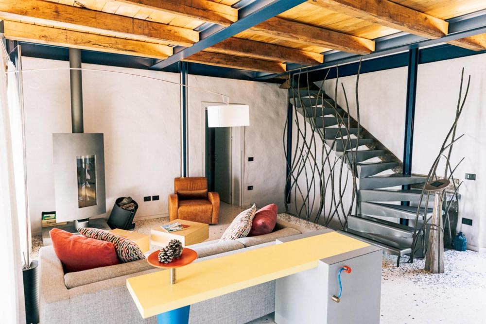 Villa Privata Con Piscina A Riparbella Кастелина Маритима Екстериор снимка
